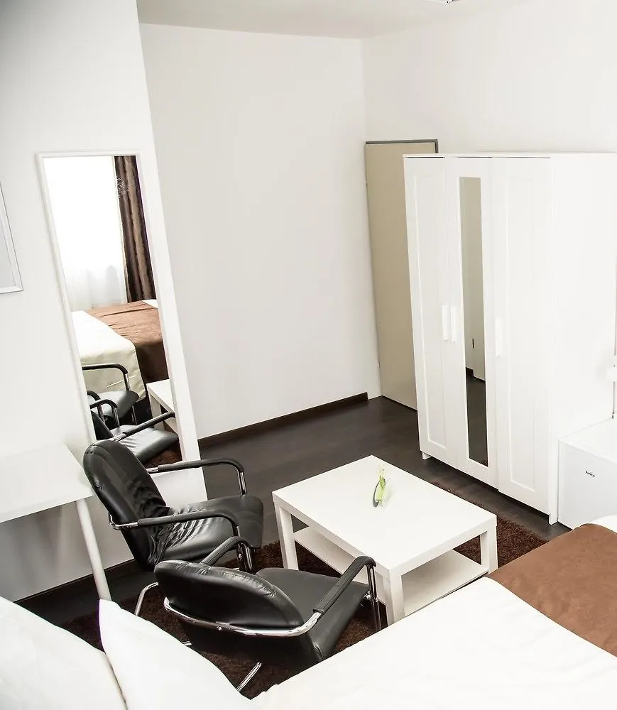 Tau Design Hotel Erlangen 0*,